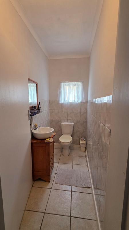 4 Bedroom Property for Sale in Albertinia Western Cape